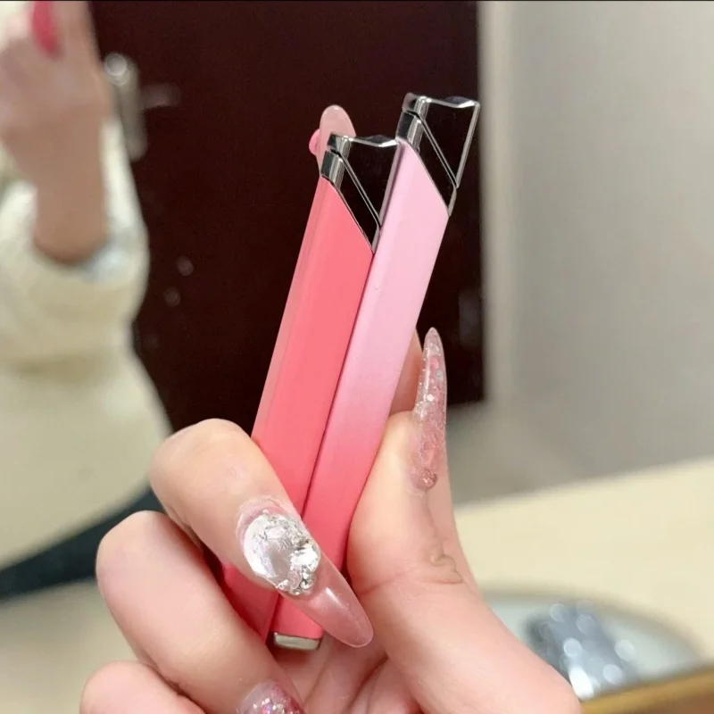 Fashionable and portable outdoor butane gas lighter, new mini gradient inflatable lighter, cigarette accessories, women's gift