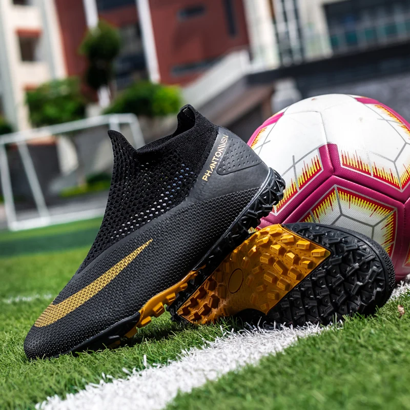 Bottes de Football pour hommes chaussures de Football en salle professionnelles crampons de Football antidérapants chaussures de Football d'entraînement pour garçons baskets de Sport athlétiques