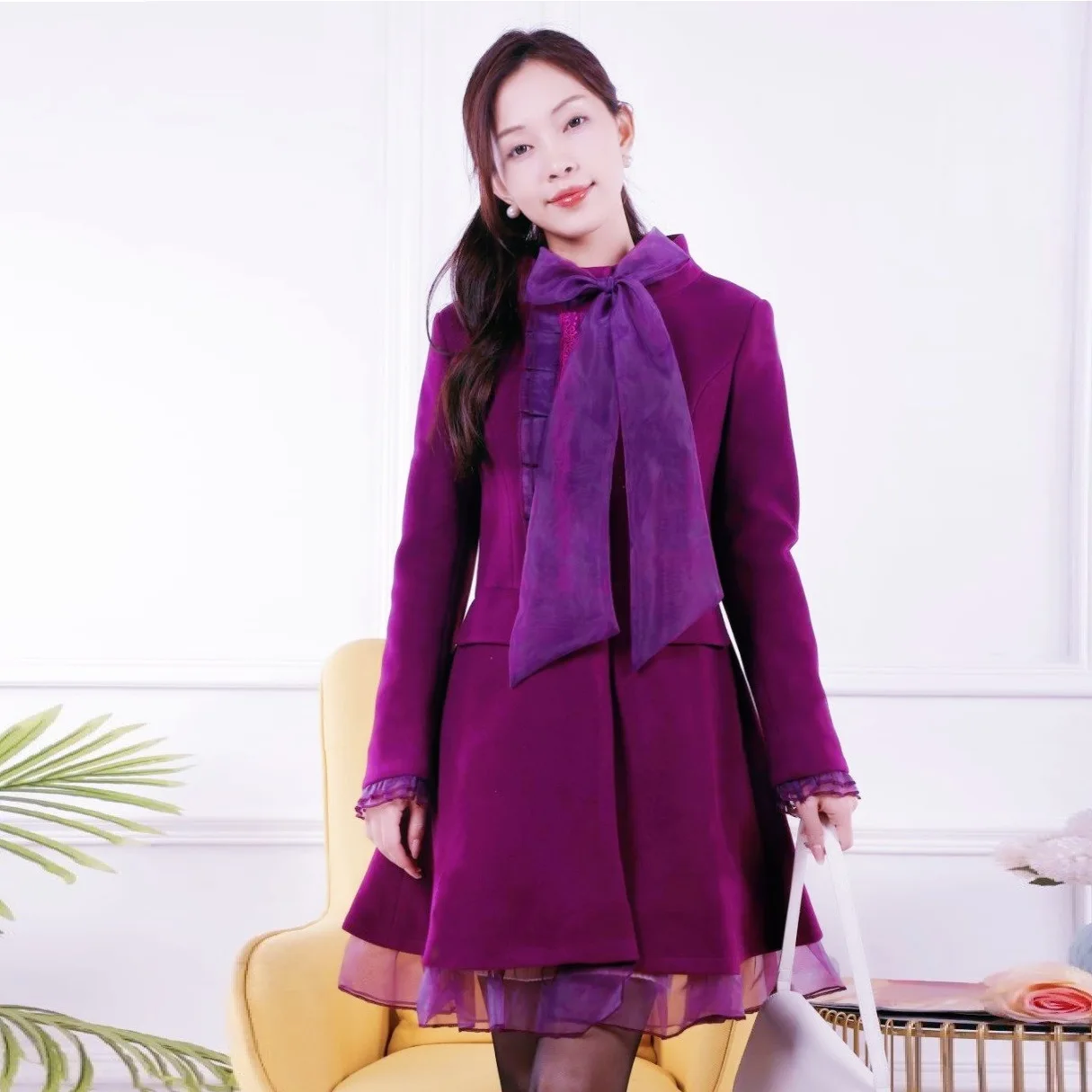 Autumn and winter new women's clothing temperament bow slim and thin woolen coat over the knee woolen coat