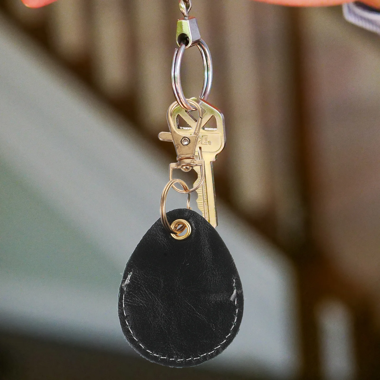 

3pcs Anti-Lost Locators Protective Cover Keychain Holder Tracker Case For Lightweight Portable Protector