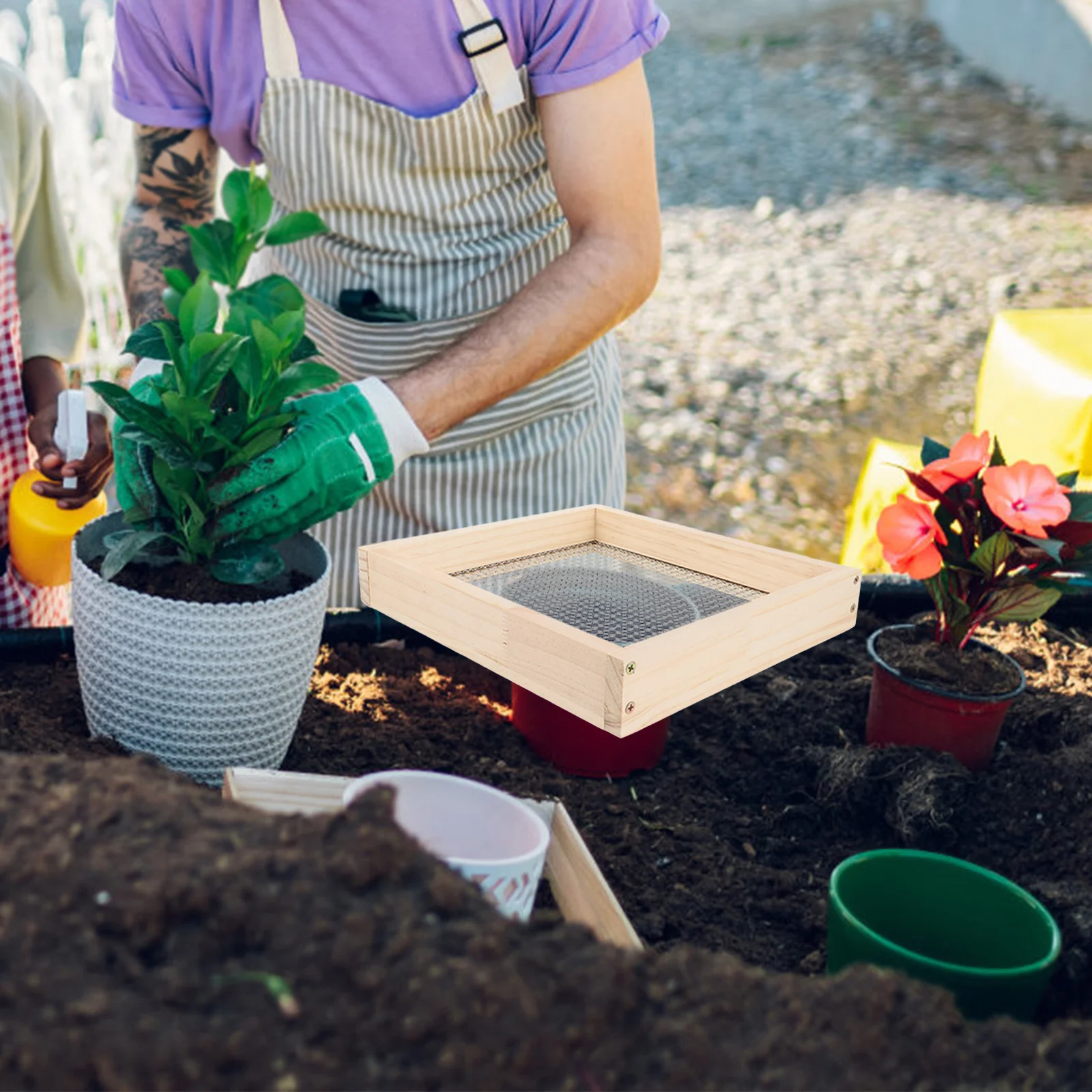 

Garden Soil Sifter Wooden Handle Metal Mesh Sieve For Soil Rock Dirt Leaf Filtering Lightweight Durable Gardening Tool