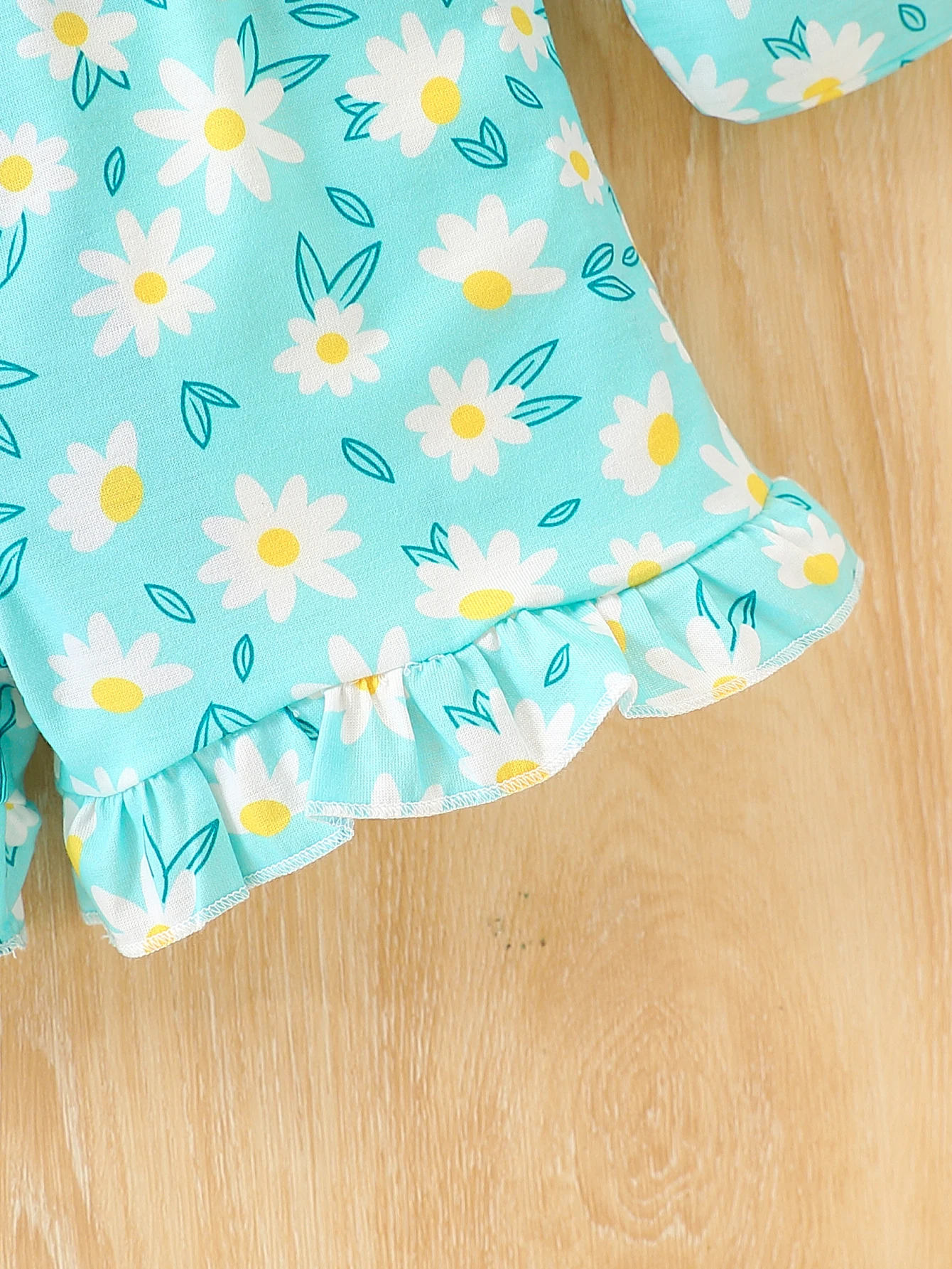 Baby-Mädchen, modischer, lässiger Overall mit Blumenmuster, bedruckt über den gesamten Körper, mit Trägern (inklusive Tasche, aber ohne Schuhe), Sommer – Detail 5