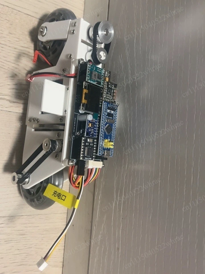 2WD RC Balance Bike Cubli Self-Balancing Flywheel 3D Printing APP Control DC Motor Motorcycle for STM32 Programmable Robot Car