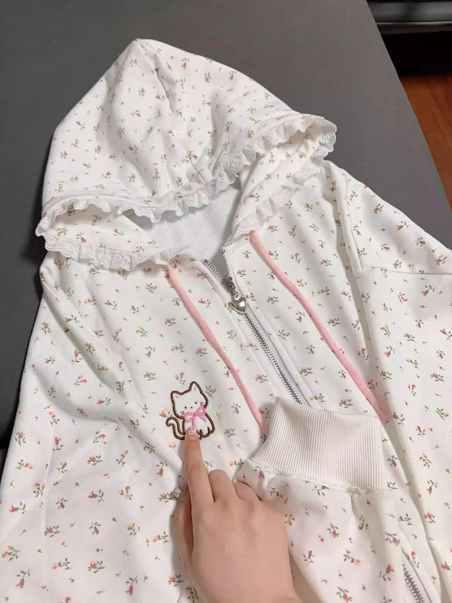 Sweet Floral Print Hoodie Sweatshirt Women's Spring Autumn Thin Japanese Style Cute Open Cardigan Loose Top  Pattern