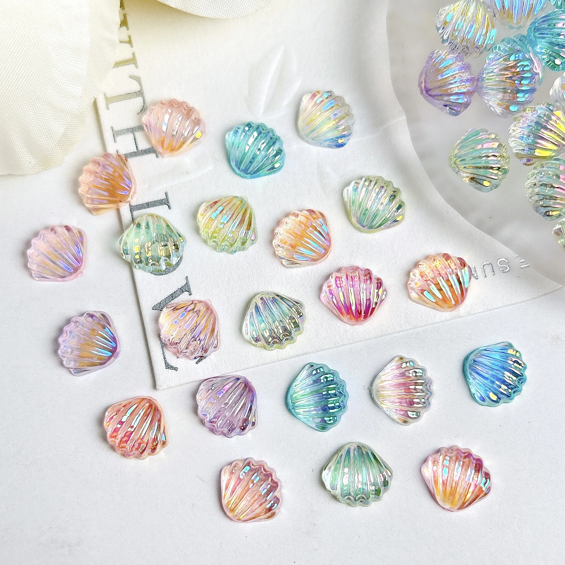10Pcs Aurora Resin Scallop She - Phone Accessories Clipart recension och pris