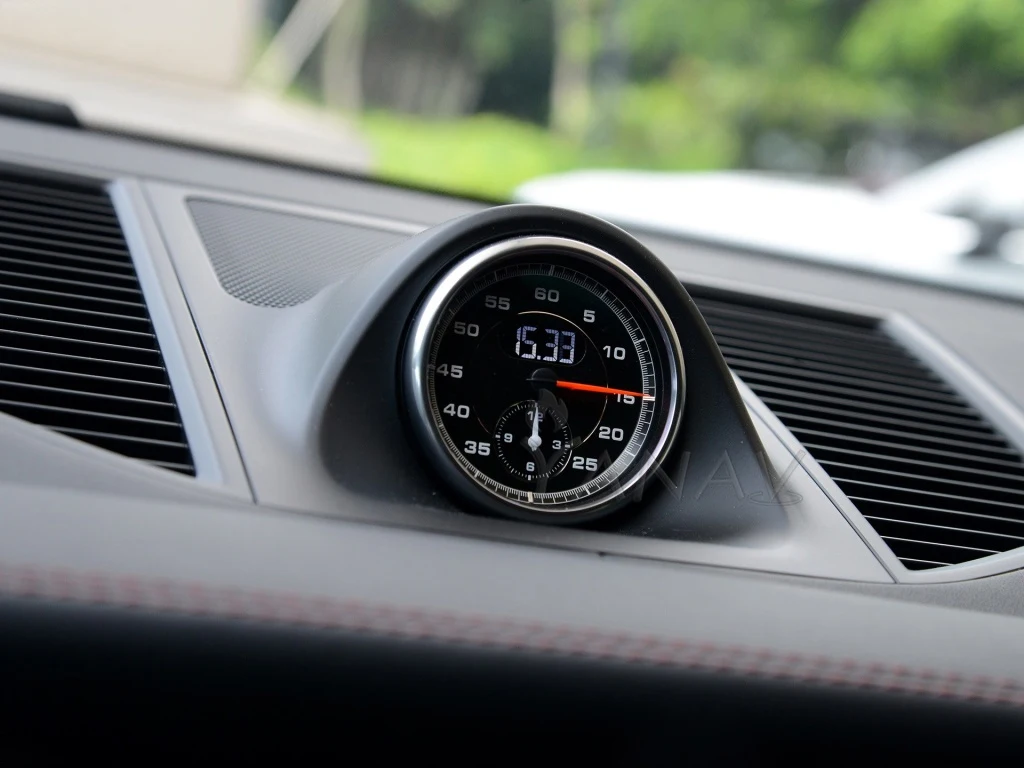 Interior Dashboard Compass Time Electronic Accessional Car Stopwatch Meter Clock for Porsche Macan 2014-2020