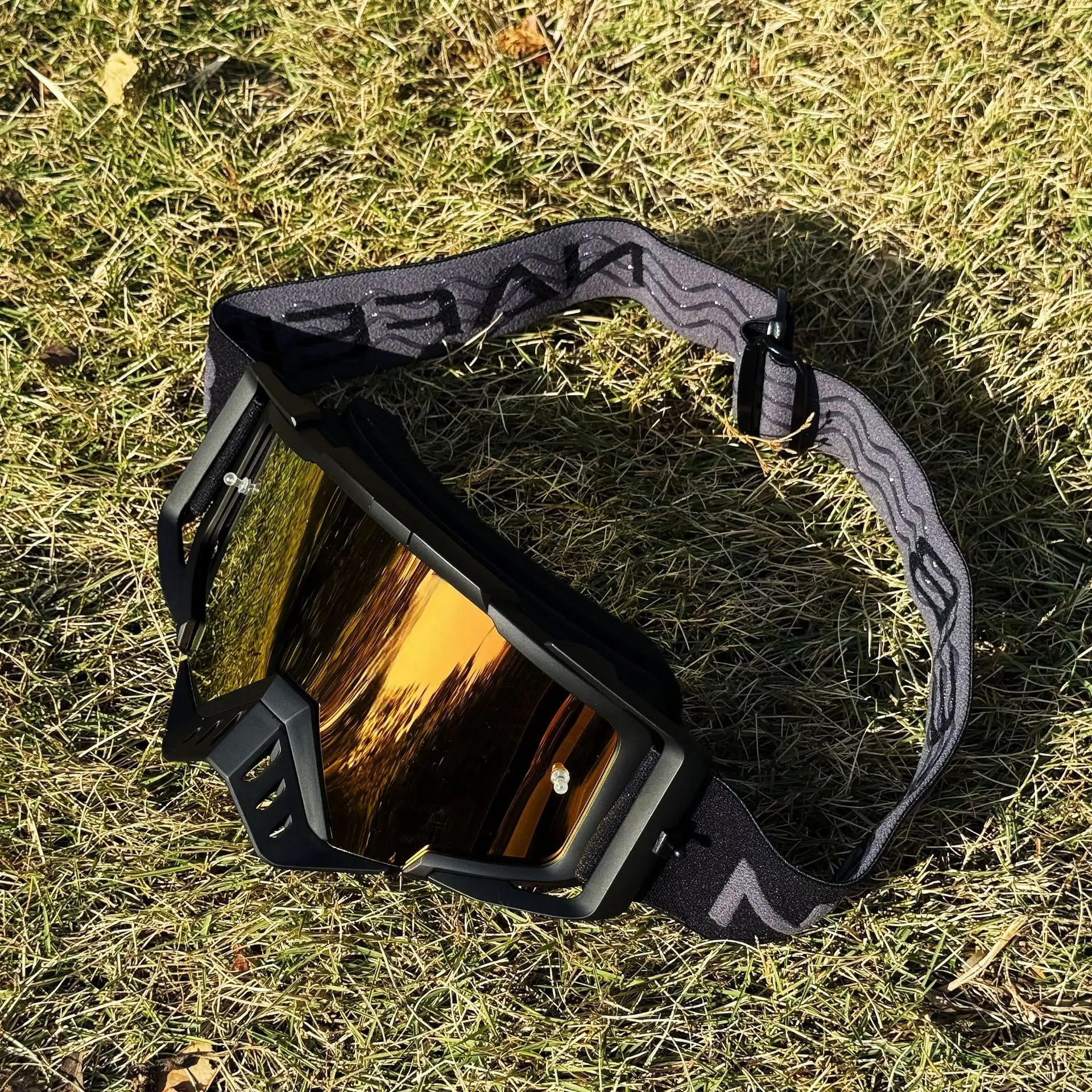 

Очки для грязевого велосипеда, противотуманные, пылезащитные, ветрозащитные, совместимые с шлемом для мотокросса, езда на велосипеде по бездорожью