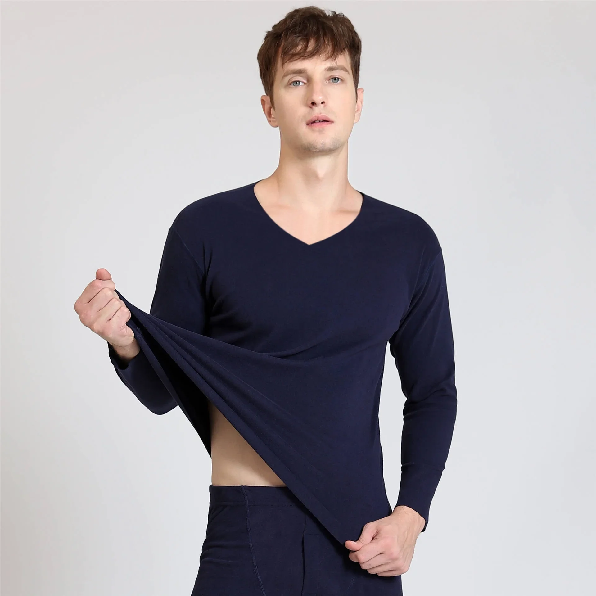 1pcs Autumn Winter Seamless Men\'s Long-sleeved Thermal Underwear Man Plus Size V-neck Thin velvet Autumn clothes Tops XL-7XL