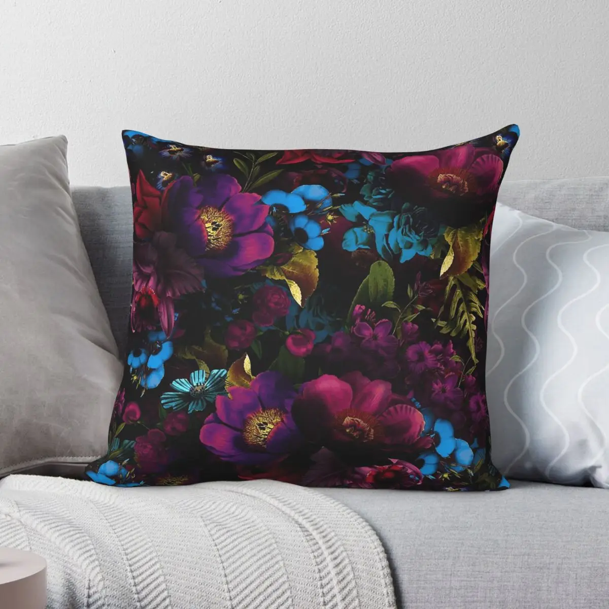 Mystical Night Botanical Pillowcase Polyester Linen Velvet Pattern Zip Decorative Pillow Case Bed Cushion Case Wholesale