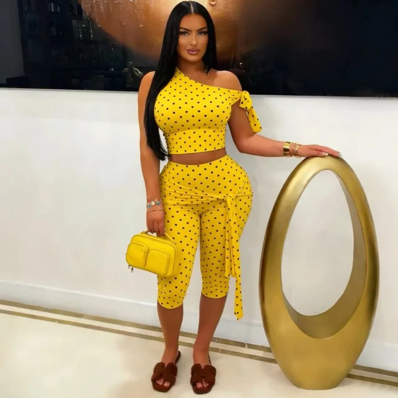 Women Polka Dots Print 2 Piece Set Lace Up Ribbon Inclined Shoulder Sleeveless Vest Crop Tops + Skinny Calf Length Pants Suits