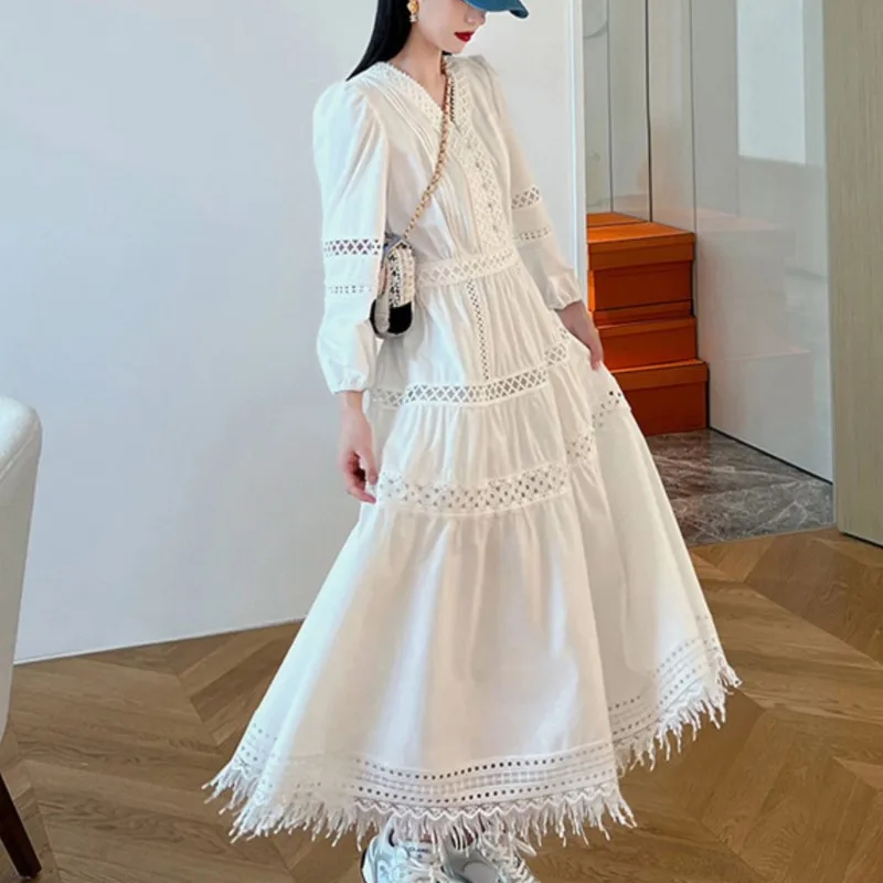 

White Lace Hollow Embroidery Dress Luxury French Bohemian Seaside Holiday Dress Slim Waist V-neck A-Line Dress Women Vestidos