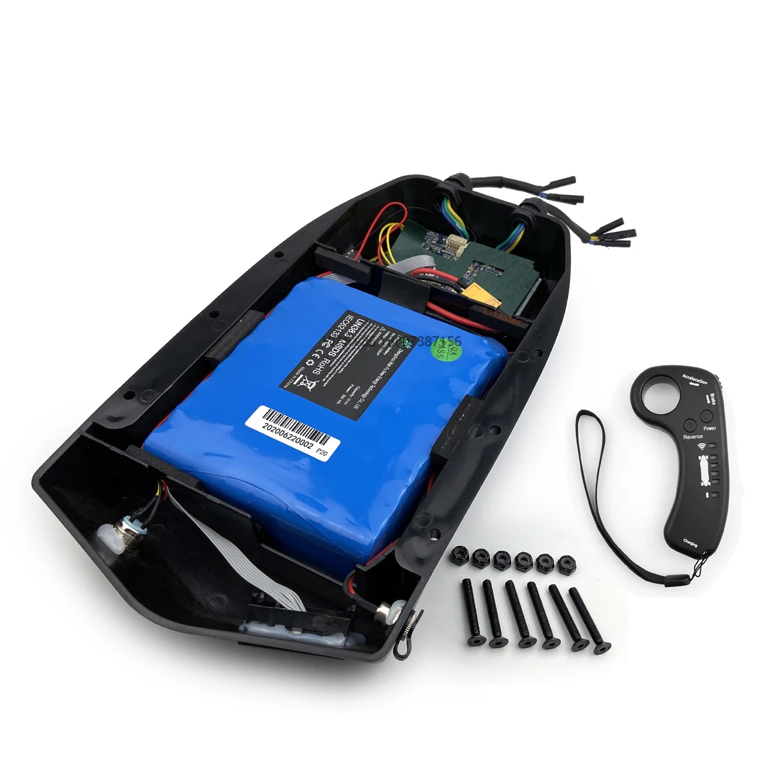 لوح تزلج كهربائي عالي الجودة على الطرق الوعرة 2000mah 5C 18650 خلية 36V 10Ah بطارية ليثيوم صندوق بلاستيكي مع جهاز تحكم عن بعد