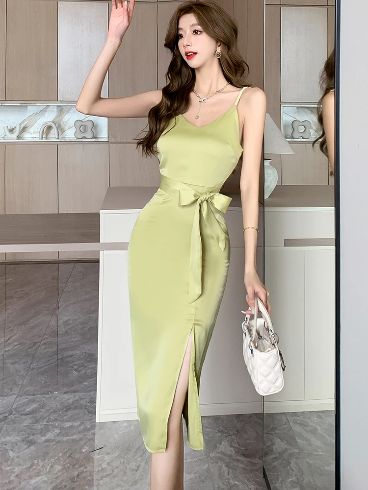 Vestido Midi verde elegante con lazo para mujer, vestido Sexy ajustado con cuello en V, vestido de noche de fiesta de moda coreana, 2024