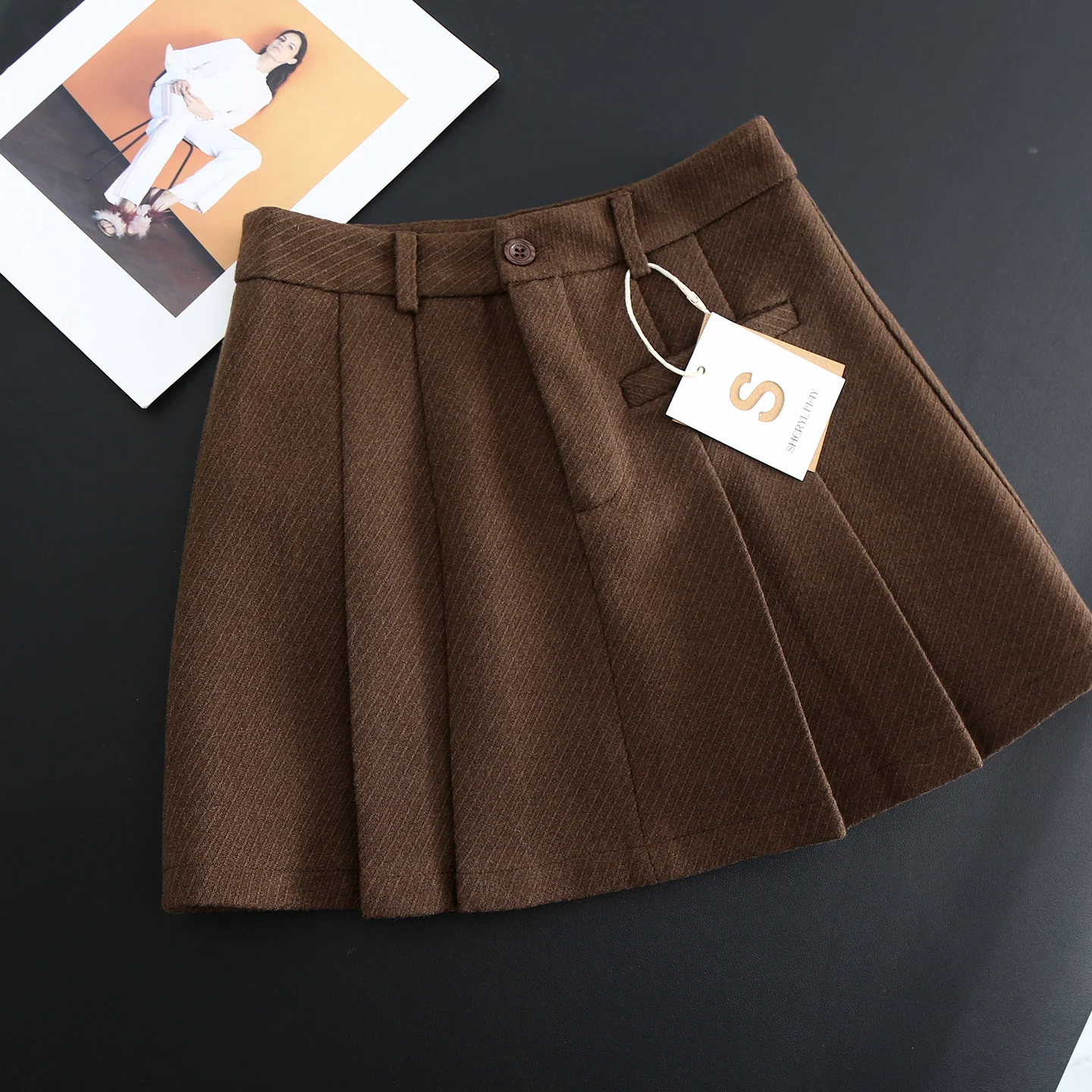 

High Waist Woolen Plaid Skirt A-Line ort Skirt College Sle Coffee Color Casual Faion Ladies' Skirts