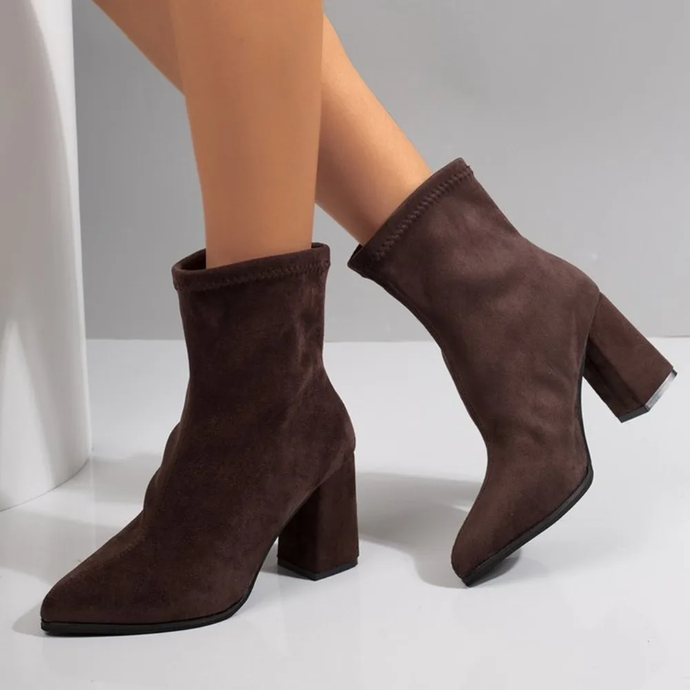 2026 Winter Damenstiefel Spitze Stretch-Sockenstiefel Modische Einfarbige Damenschuhe Hochhackige Kurze Stiefel Moderne Damenschuhe – Detail 15
