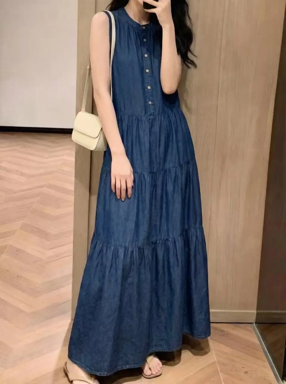 

Casual Loose Fit round Neck Sleeveless Denim Vest Dress Women's Fashion Tulle Splicing Bell Sleeve Long Skirt Single Button
