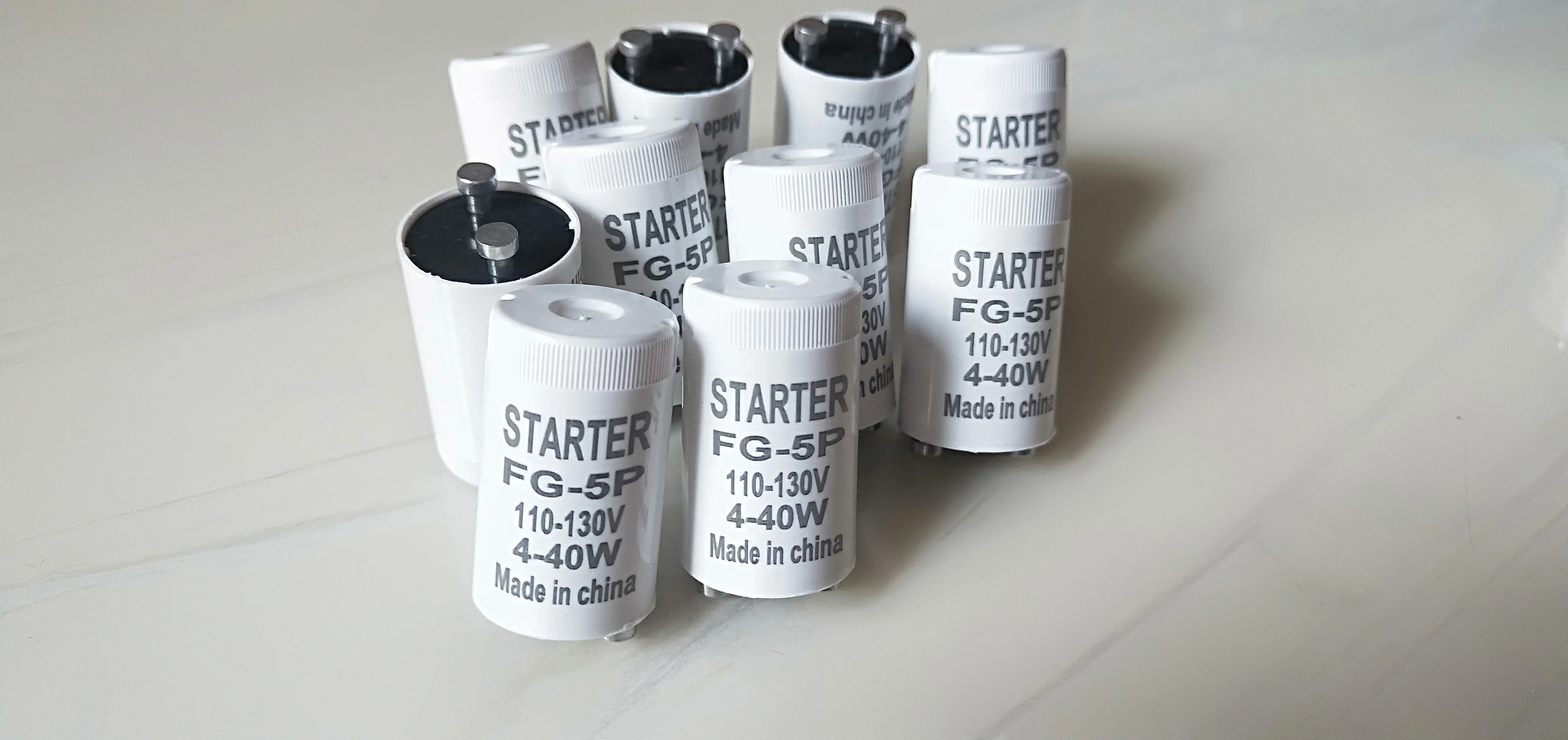 25 قطعة/الوحدة عالية الجودة 110 فولت-130 فولت كاتب البعوض مصباح فيوز كاتب FG-5P لمصابيح البعوض 4-40 واط CE ROHS