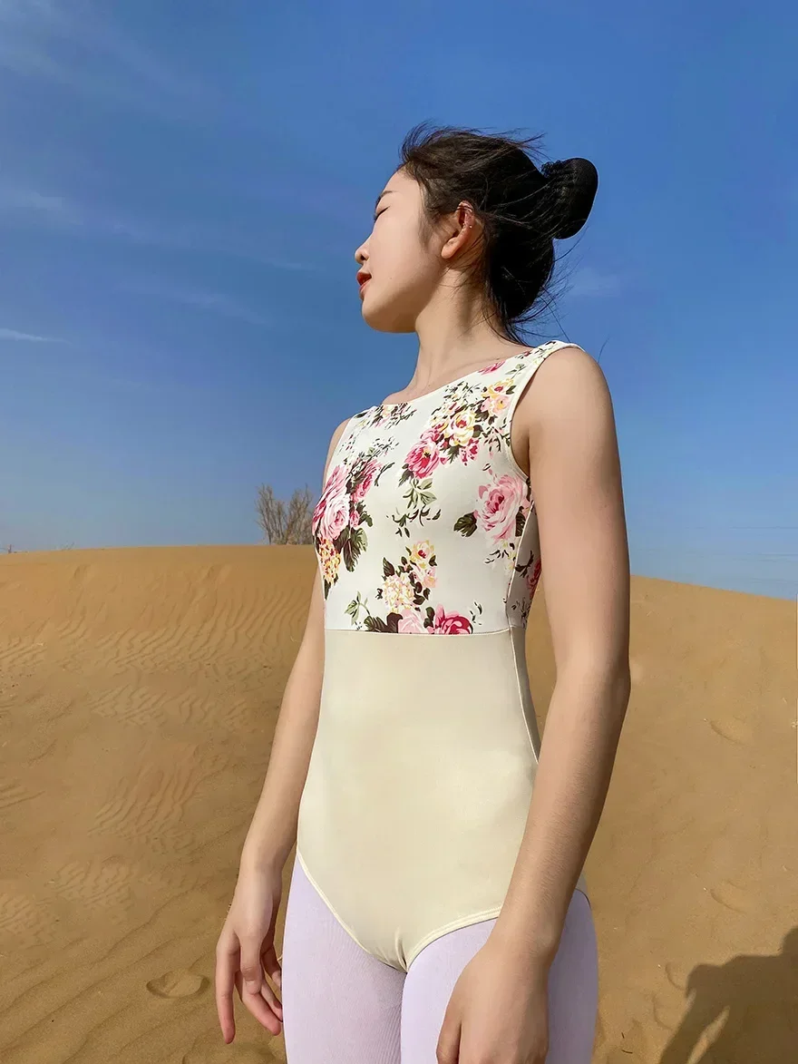 طباعة الباليه الرقص ثياب النساء فئة التدريب الجمباز الرقص زي الكبار ممارسة رداء رقص الباليه