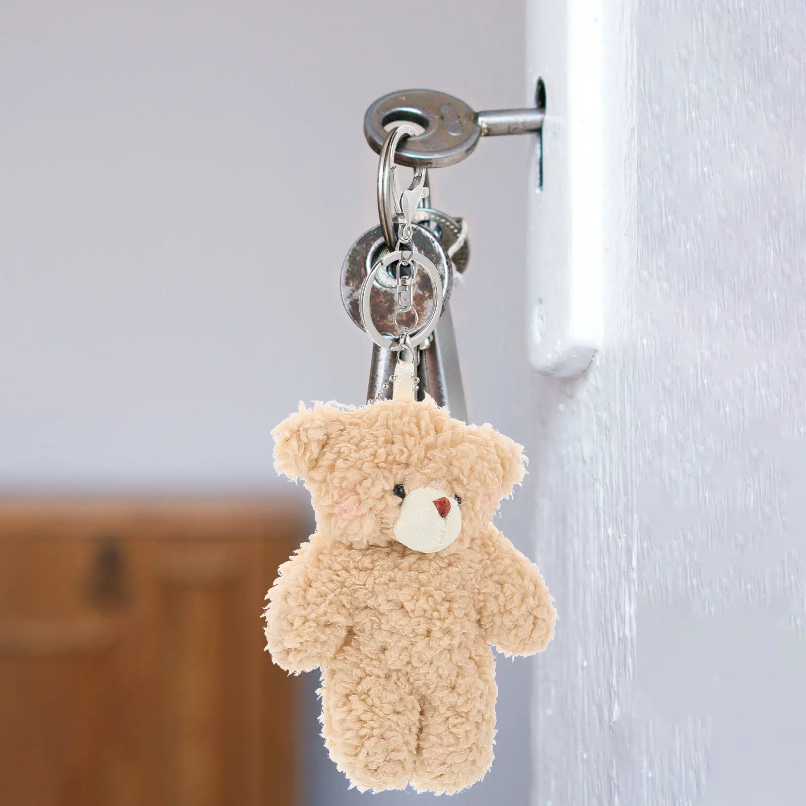 

2Pcs Bear Keychain Soft Cute Hanging Pendant for Backpack Bag Car Interior Decoration Key Ring Gift for Girls Kids Women