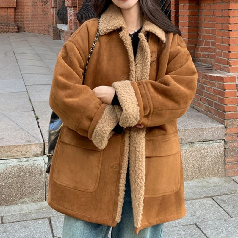 

Artificial Lamb Wool Coat 2025 Winter Fashion Warm Women's Jacket Top