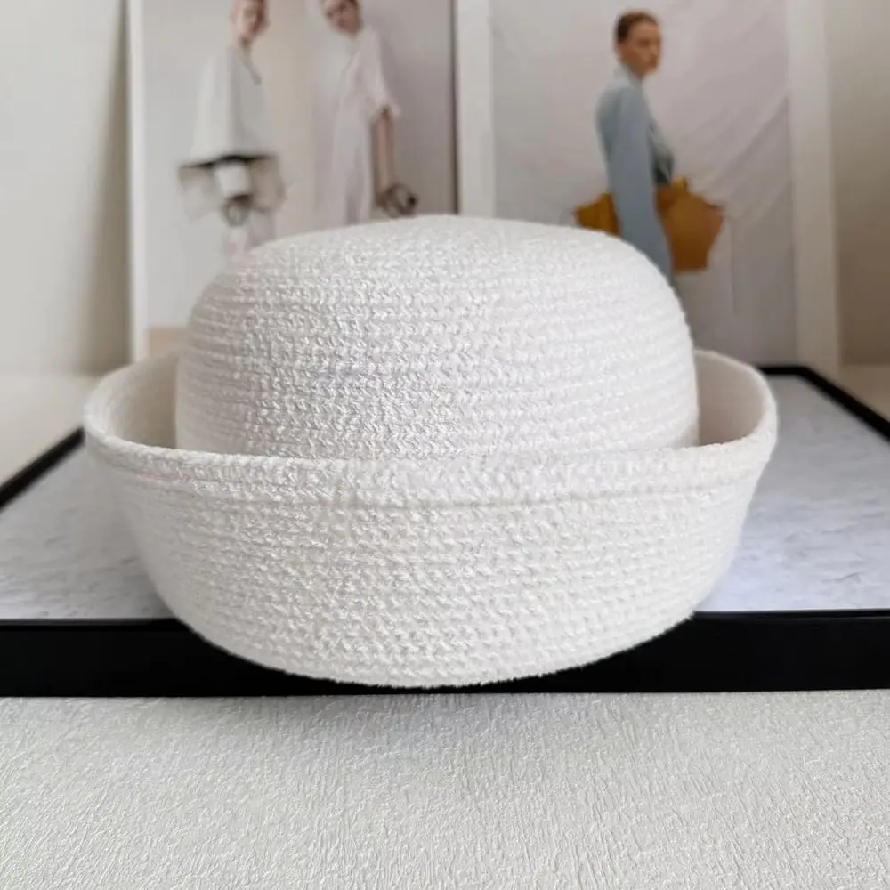 Modischer französischer Chenille-Pillbox-Hut, Fedora, Tränenform-Beret, eleganter, vielseitiger Medikamentenbox-Hut für Cocktail-Events – Detail 10