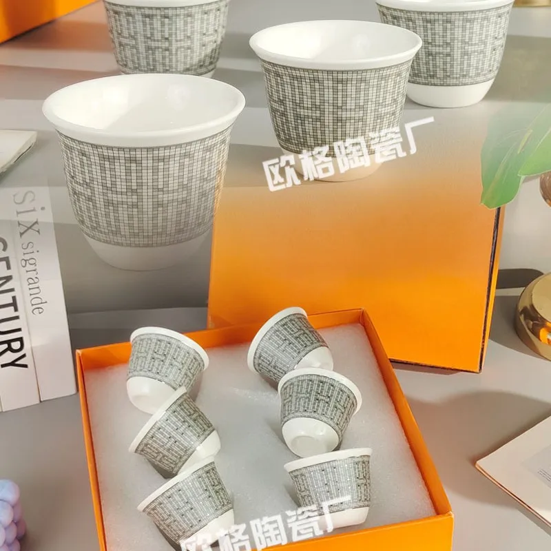 أكواب شاي سيراميك فاخرة وبسيطة على الطراز الأوروبي 6 أكواب صغيرة للاستخدام في مكتب غرفة المعيشة #4