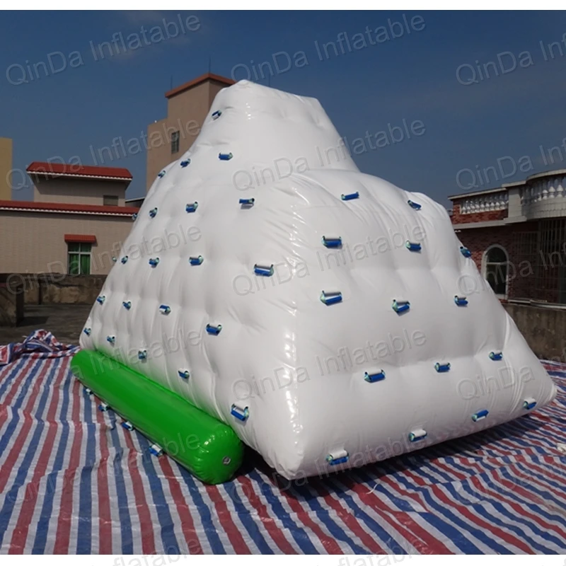 Qinda Guangzhou Manufacturer Floating Iceberg Climbing Inflatable Iceberg Water Toy