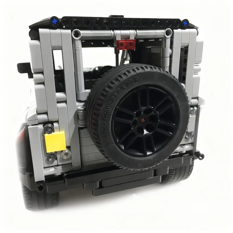 2100pcs MOC Technical Defender 90 X-Tech Model Building Blocks Toy Architecture Christmas Gift Birthday Brick DIY Creative Craft