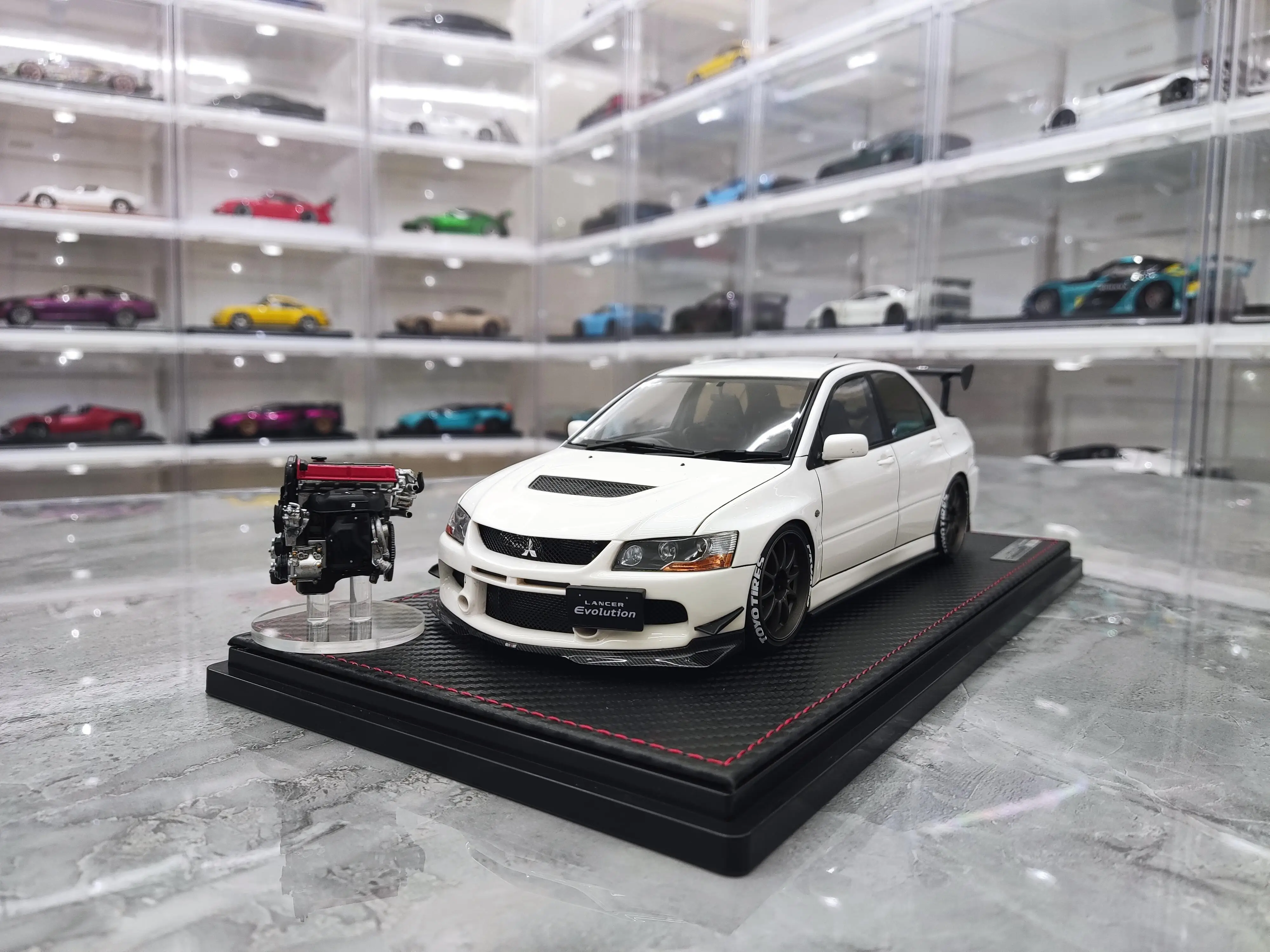 IG 1:18 Lancer Evolution EVO IX CT9A White With Engine JDM Simulation Limited Edition Resin Metal Static Car Model Toy Gift