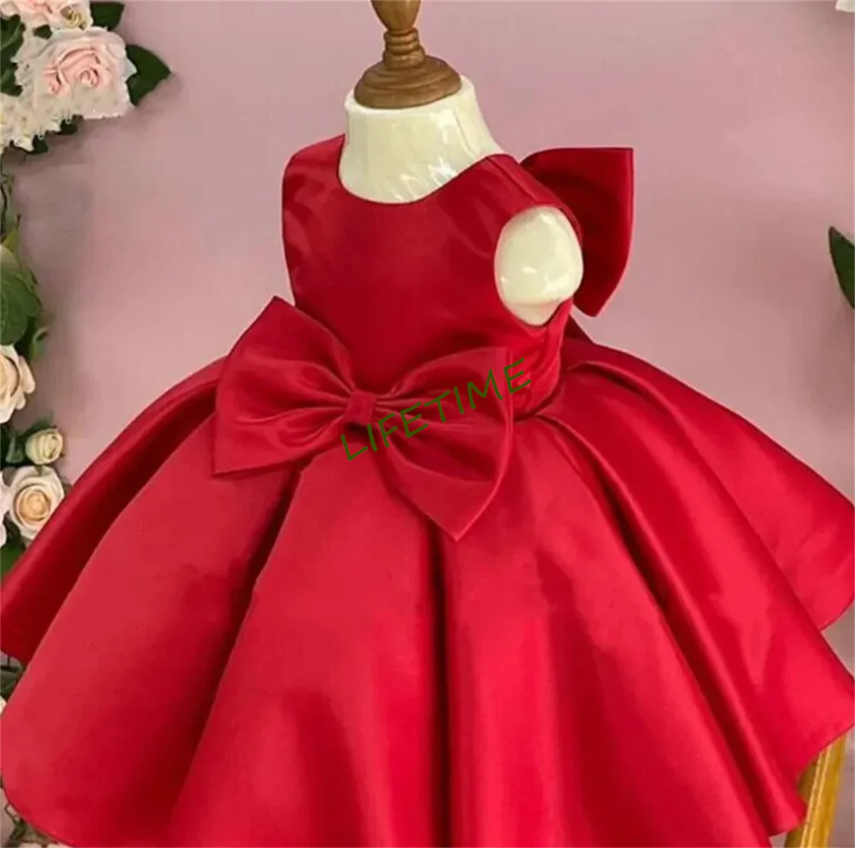 Handgemachte Blumen mädchen Kleider Satin Baby Kleid geschwollene Kleider für Mädchen Kinder Geburtstags feier Kleid