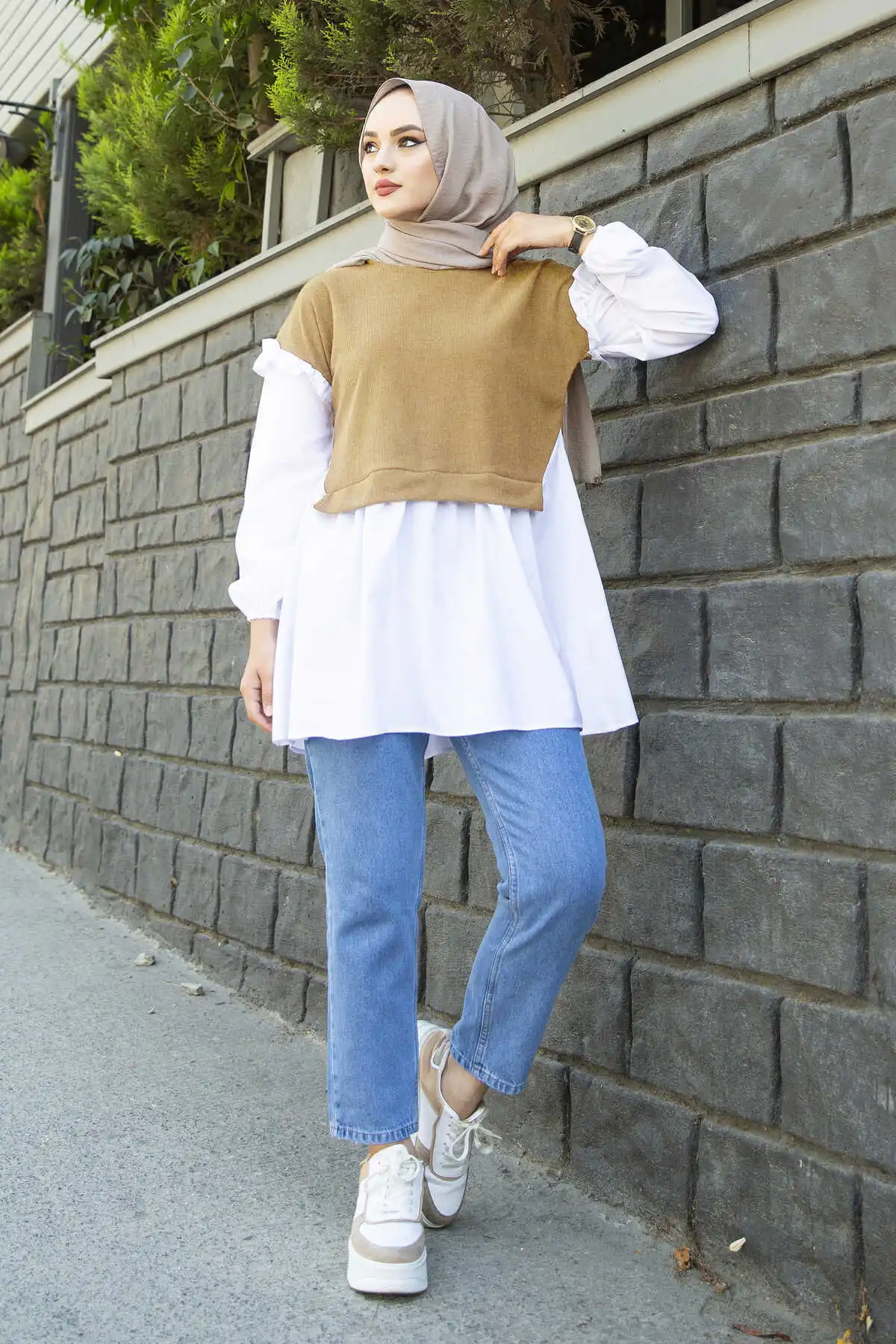 

Knitwear Detailed Shirt Beige