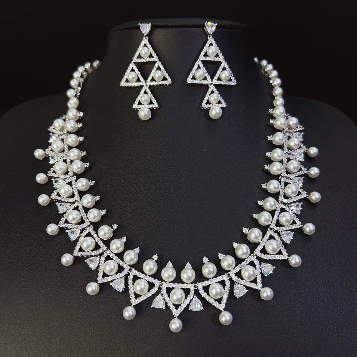 ByI New Luxury Stunning Jewelry Pearl Necklace and Earrings Charming White Set Women's Wedding Bridal Travel Everyday Gift M1113