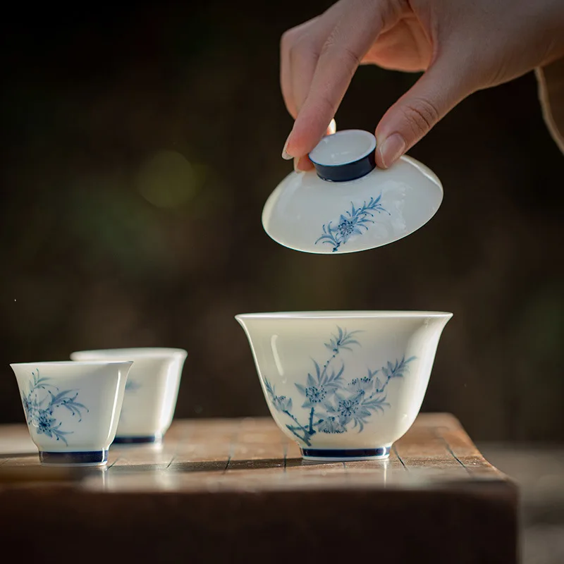 Jade Clay Porcelain Hand-painted and White Gaiwan Kung Fu Set Blue Colorful Long Spring Flower Household Tea Bowl