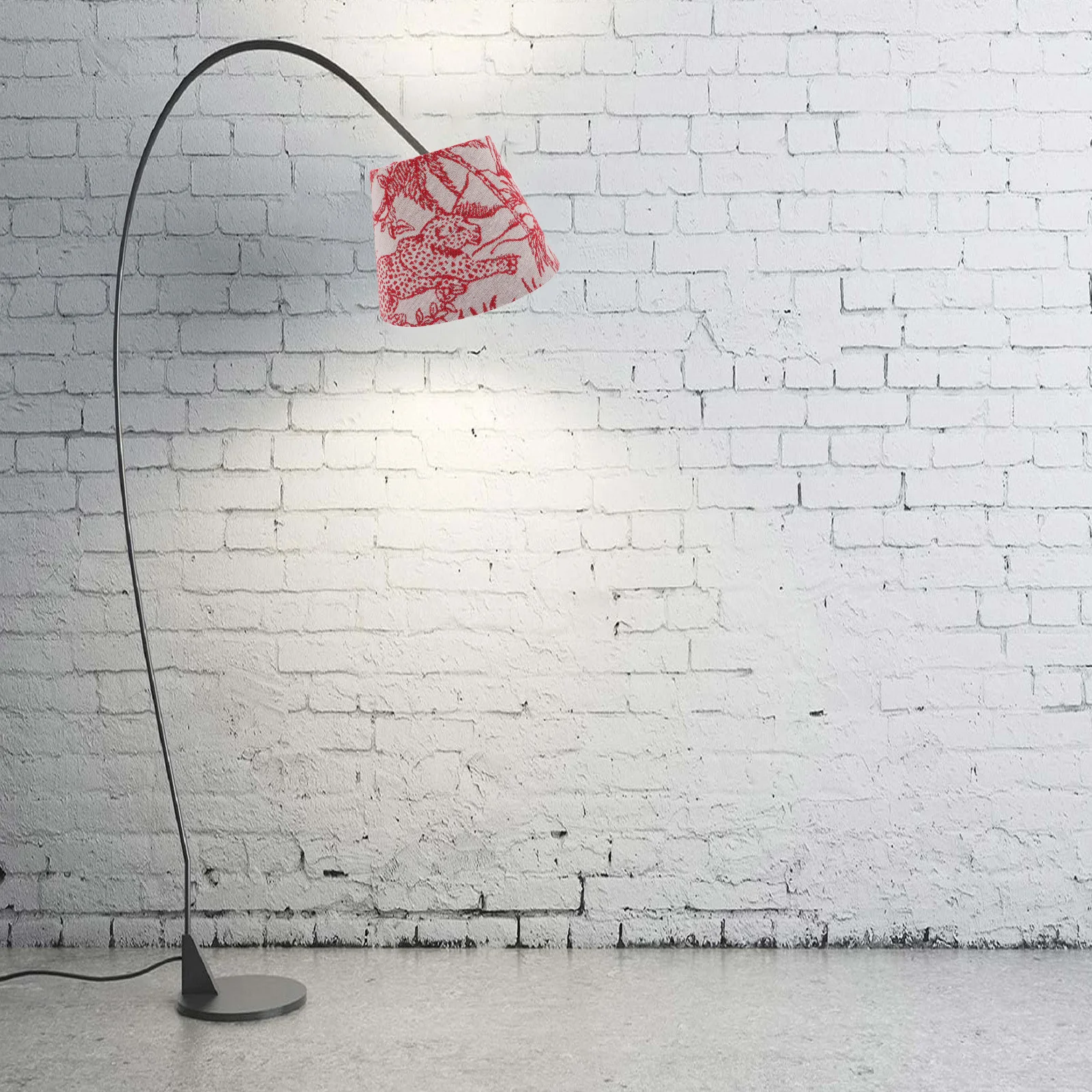 

Iron Embroidery Lamp Shade Romantic Light Cover Protective Lampshade Cover Tabletop Lamp Shade Decoration for Living Room