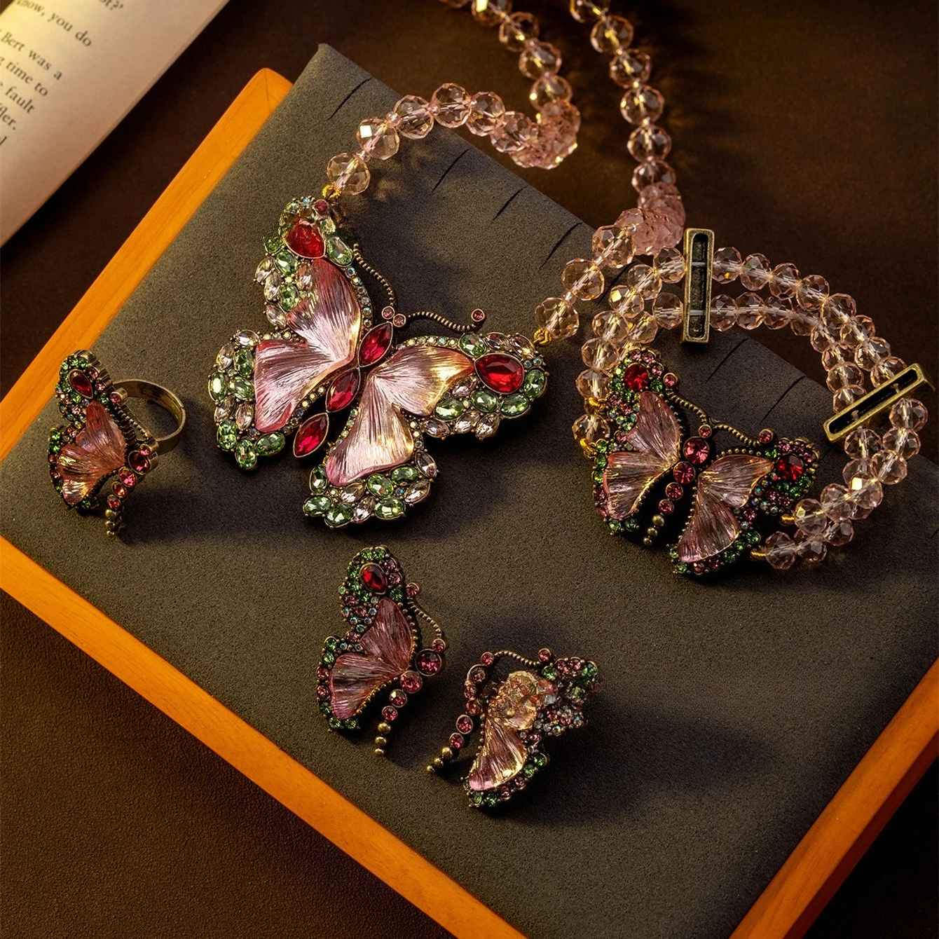 

Vintage Pink Butterfly Jewelry Set for Women Enamel Necklace Earrings Ring Bracelet with Crystal Beads and Rhinestones for Party