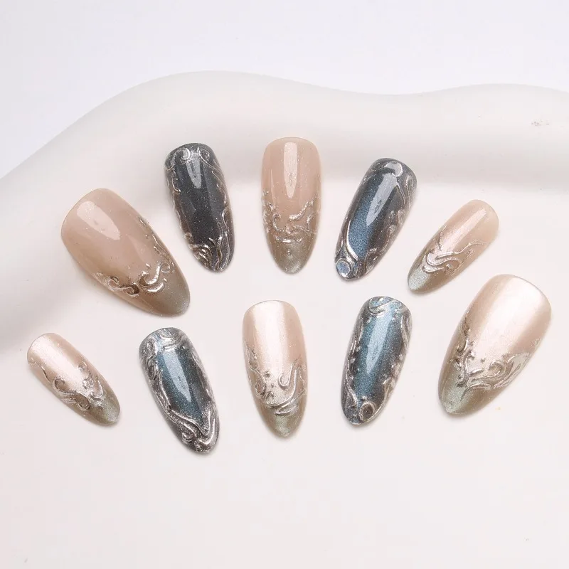 30Pcs False Nails Cat-Eye 3D French Manicure Gold-Plated White Minimalist Press-On Nails—Perfect As A Gift for Girls and Friends