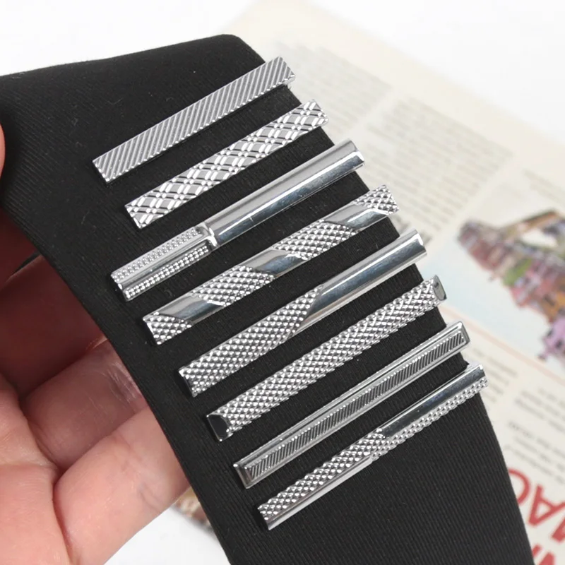 Fermacravatta da Uomo, Accessorio per Cravatta, Colore Argento, Fermaglio a Barra Semplice in Metallo, Pratico Fermaglio per Cravatta, Clip per Colletto Maschile