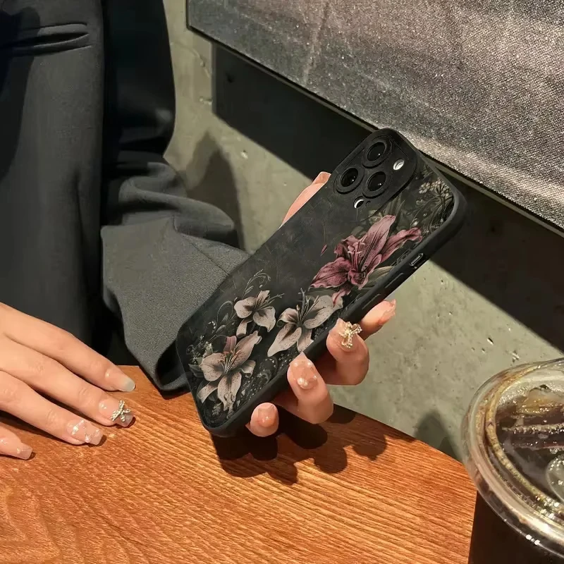 Flower Vintage Floral Black Background Shockproof Phone Case For iPhone 11 12 13 14 15 16 Pro Max XS X XR 7 8 Plus 16e 16 Cover - náhled 5