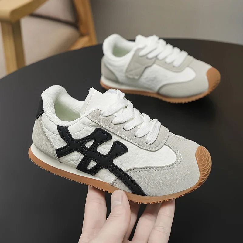 

Boys' shoes 2025 New autumn casual children's board shoes versatile soft-soled sports shoes student training Forrest Gump shoes