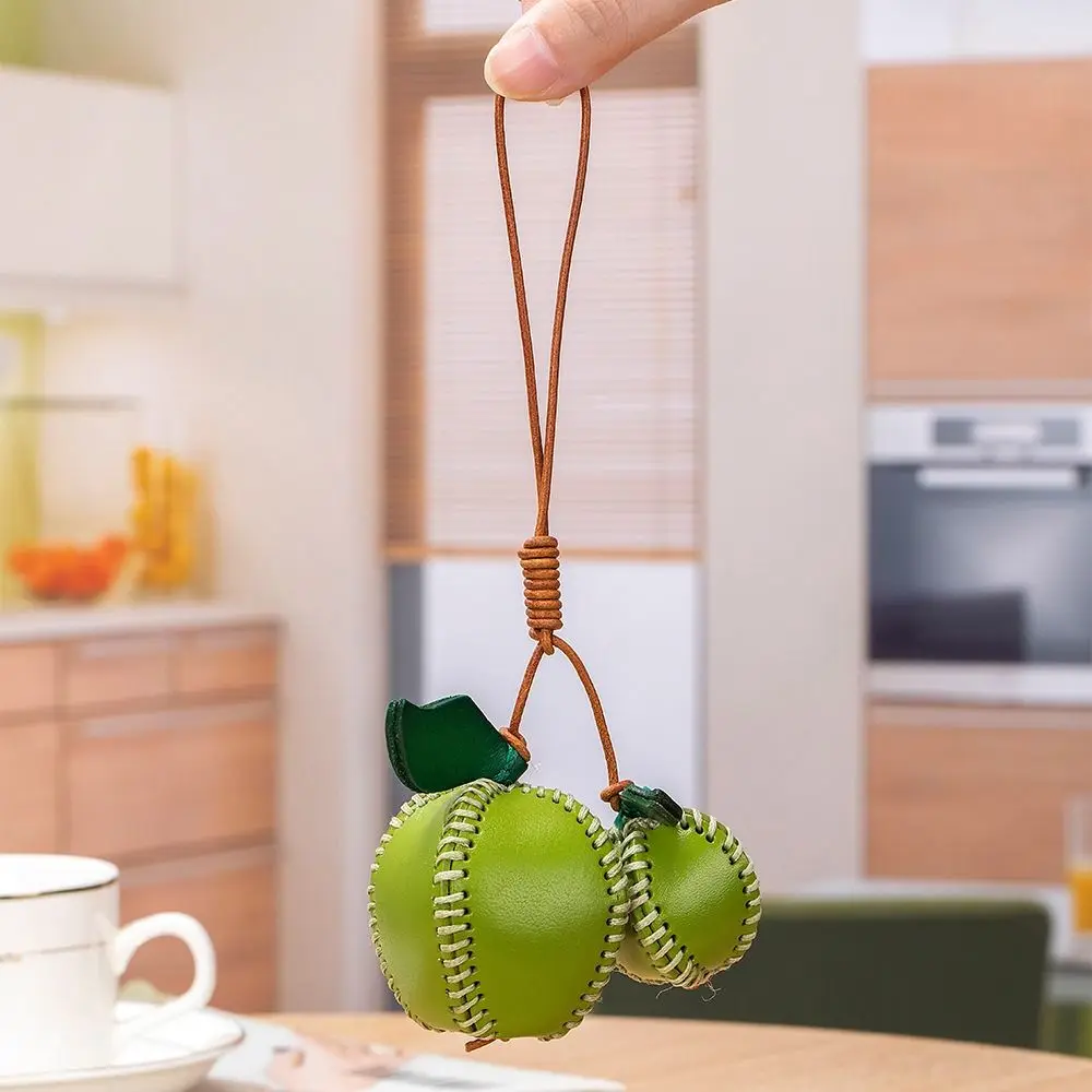 العصرية شماعات الفاكهة قلادة الكمثرى الفراولة الجلود المفاتيح الخوخ حقيبة كرتونية قلادة اكسسوارات السيارات