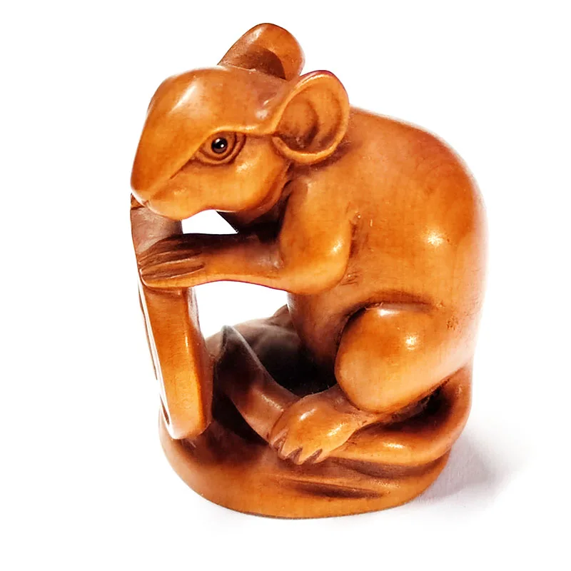 

GX485 - 20 Years Old 2" Hand Carved Boxwood Netsuke : Wealthy Mouse