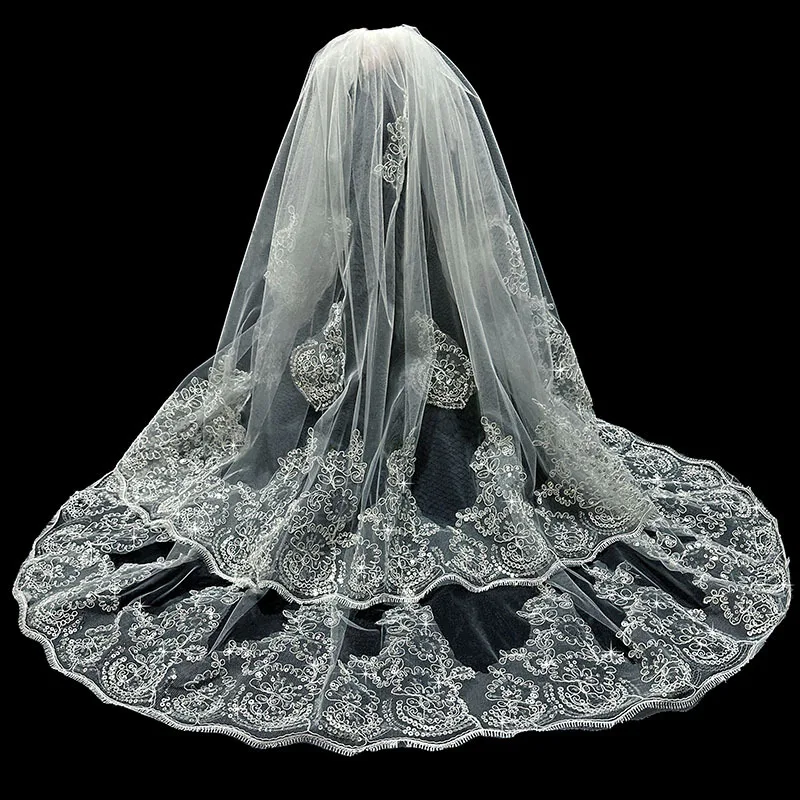 2T 85CM Wedding Veil Two Layer Lace Appliqued Sequins Decoration Bridal Veils With Comb Bespokeveil