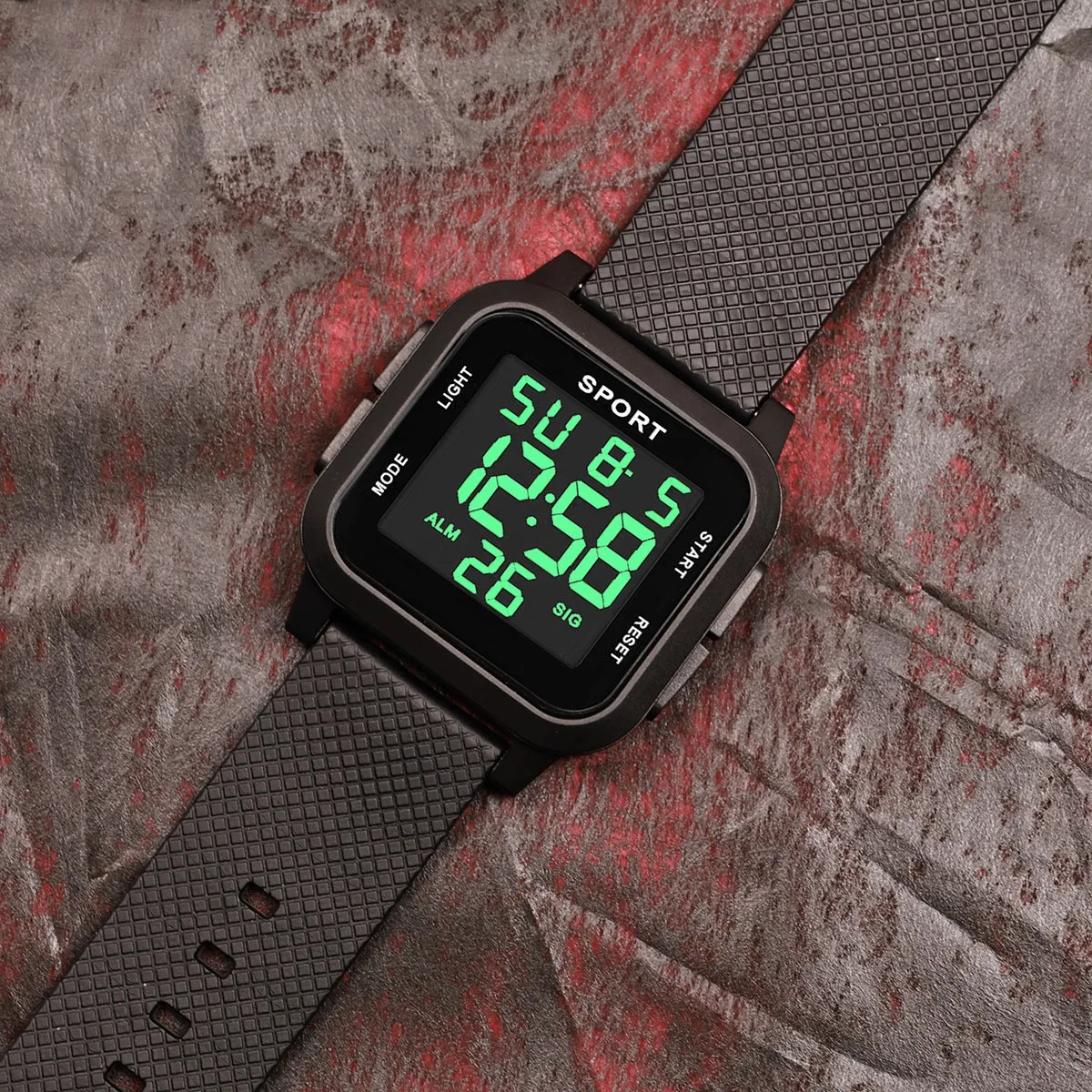 ساعة يد رقمية للأطفال مقاومة للماء إلكترونية عسكرية للأولاد في سن المراهقة ساعة منبه رياضية خارجية متعددة الوظائف LED
