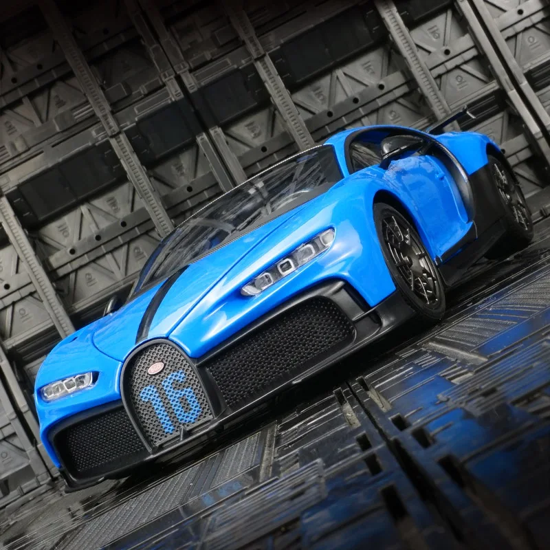 Modelo de coche de carreras de aleación Bugatti Camron 1:18, colección de accesorios de coche, puertas y capó de motor, maletero se puede abrir para niños