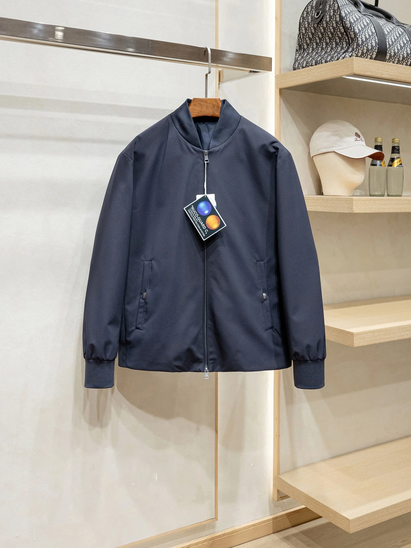 

Lama Piero Men's 3-in- Detachable Baseball Collar down Jacket Regular Fit Long Sleeve Urban Casual White Goose down Vest