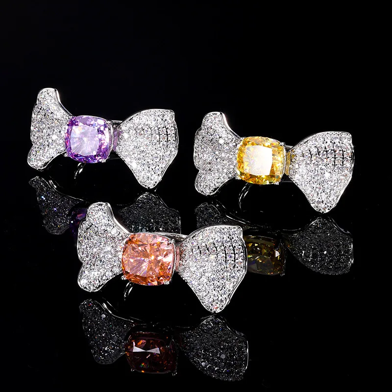 

Jewelry Gold-Plated High Carbon Diamond Ice Flower Cut Pigeon Egg Copper Inlaid Elegant Light Luxury Ring for Women 10*12