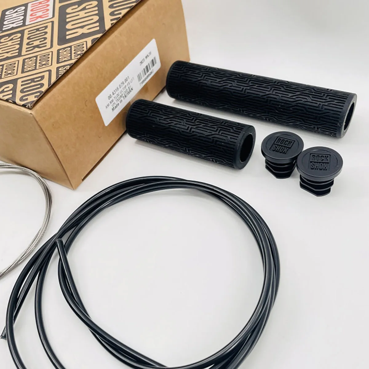 プレスクリプション　ワンドロップ ROCKSHOX-Twistloc Ultimate REMOTE 3P Open Pedal and Lock, 2P