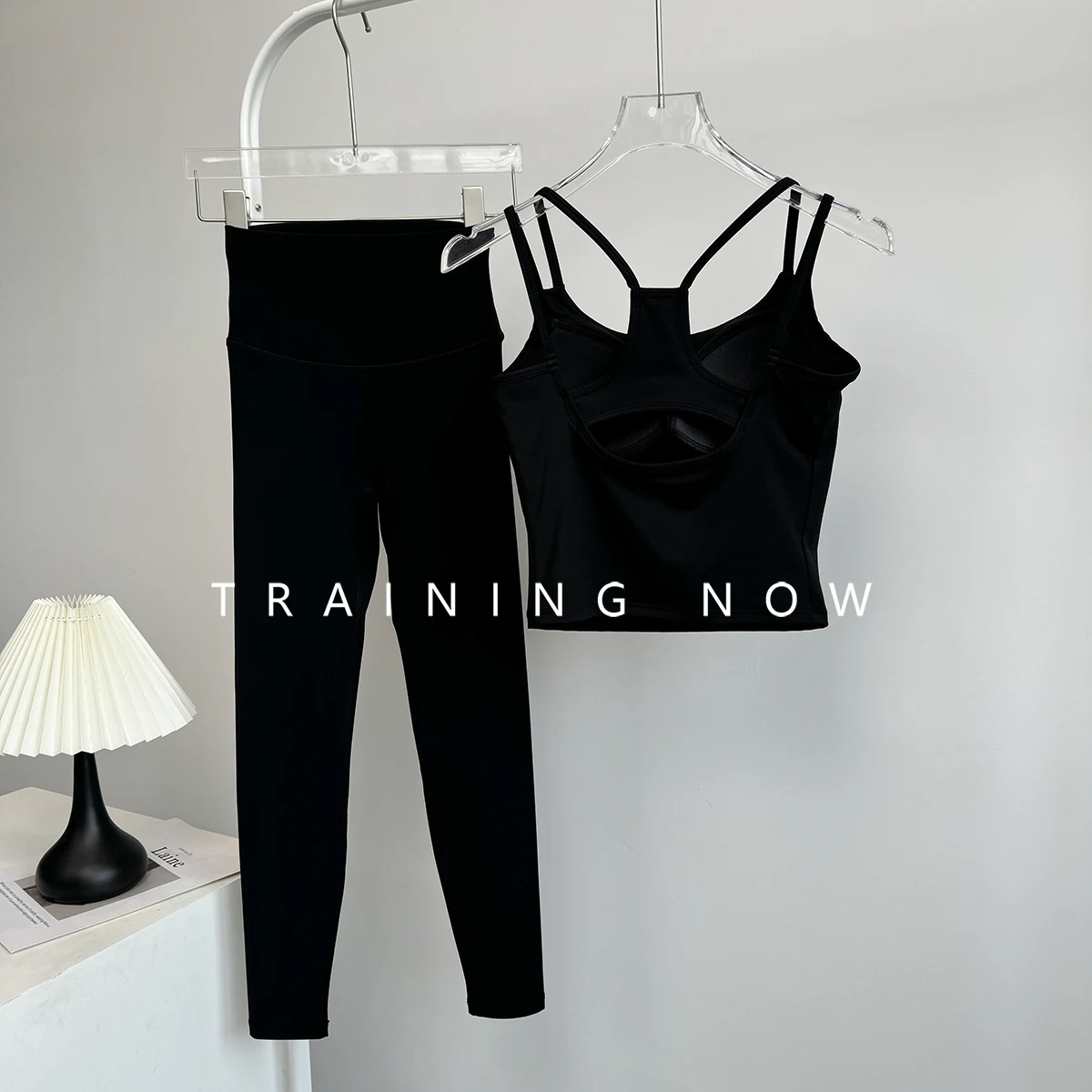 

Yoga suit for women in summer internet celebrity new Pilates fitness quick-drying clothes high waist hip lifting sports cycling