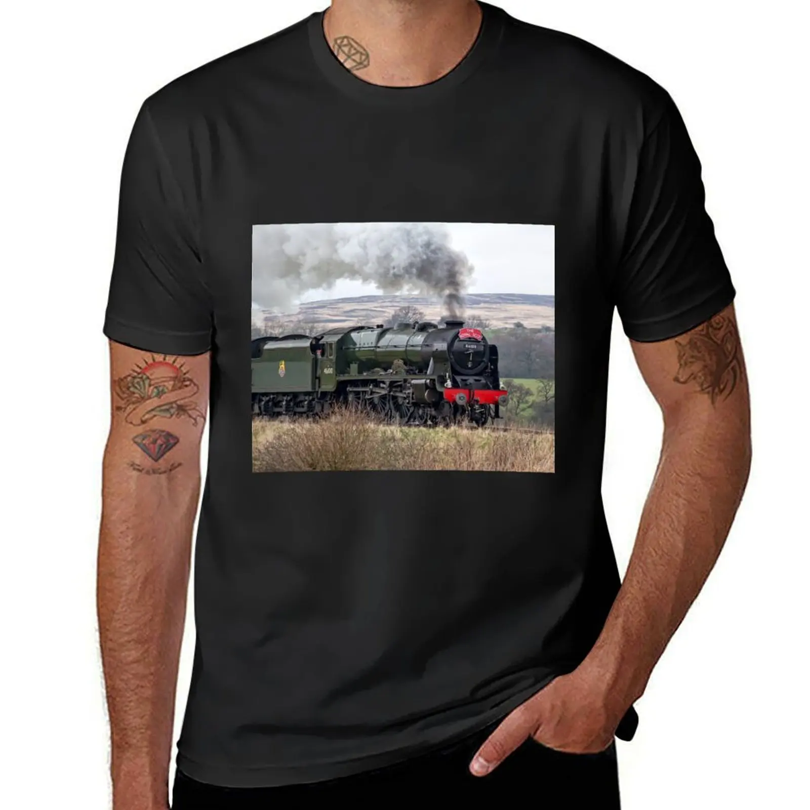 

Royal Scot steam train 46100 T-Shirt cute clothes cute tops Short sleeve tee clothes for men