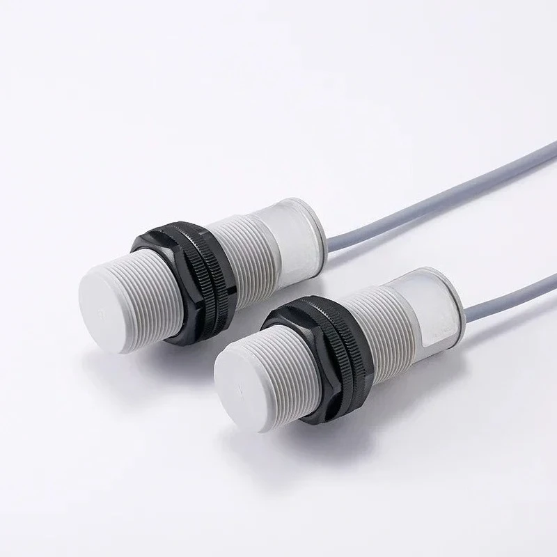 M30 long-distance capacitive level detection switch Livestock industry feed, water level automatic loading and unloading sensor